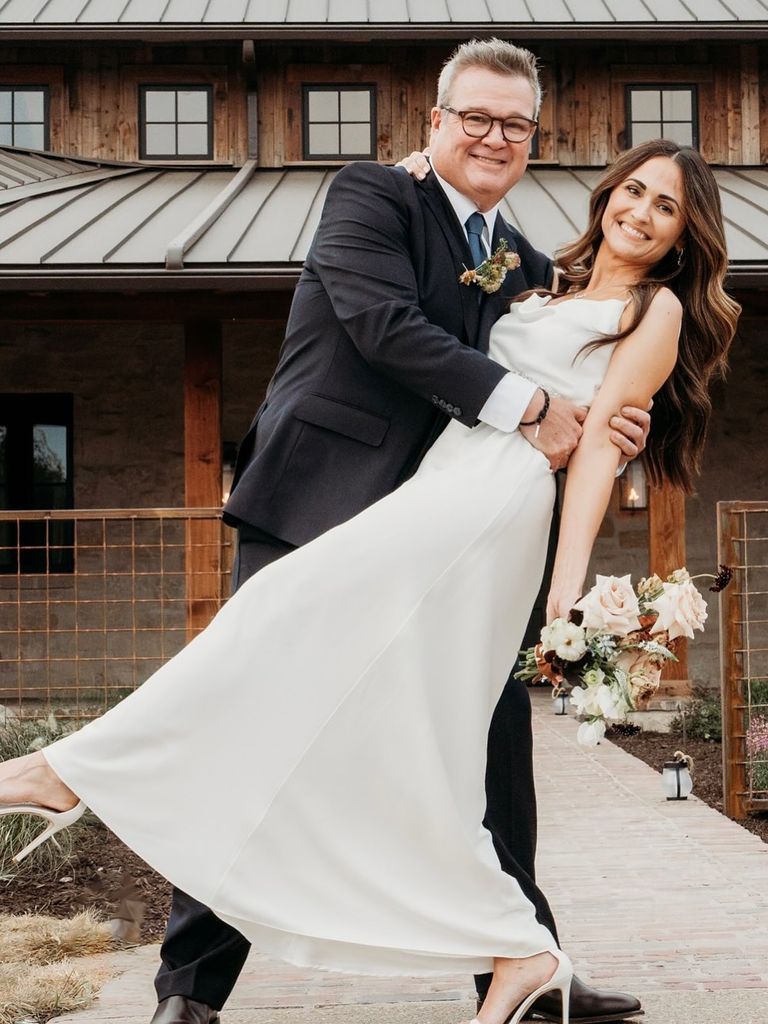 Eric and Lindsay on their wedding day