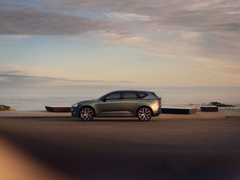 The Volvo EX60 can take you up to 810km on a single charge