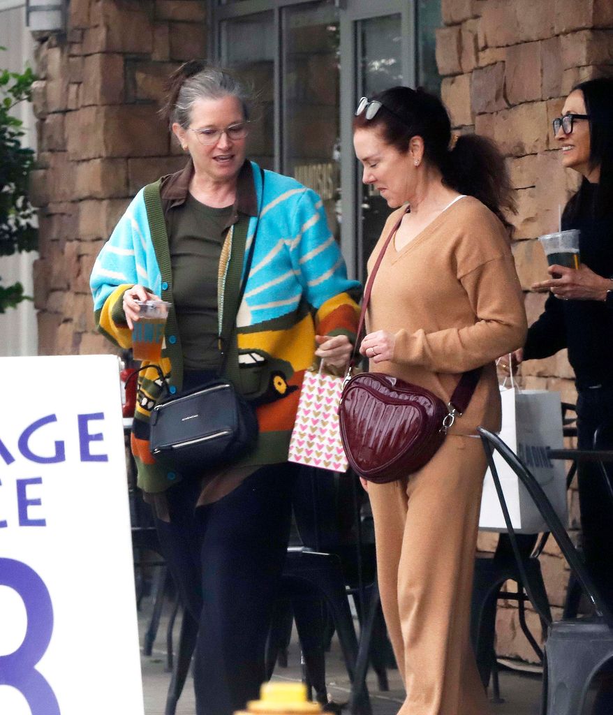 bridget fonda cardigan