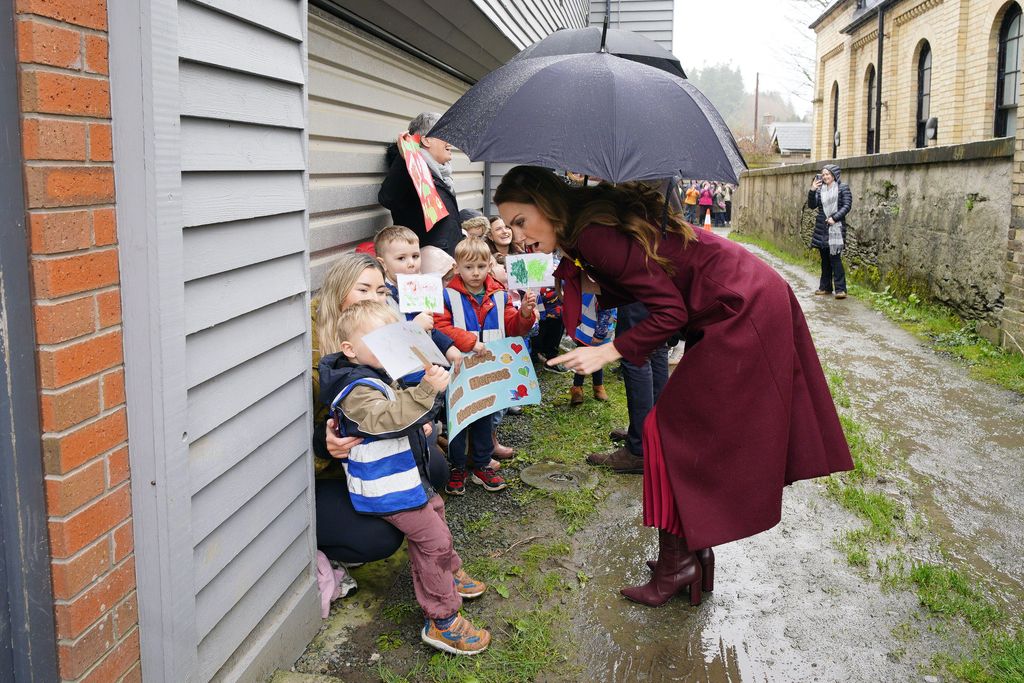 Kate's look put a fresh spin on an 80s classic