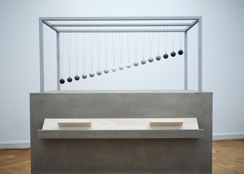 The colours of the car displayed aesthetically