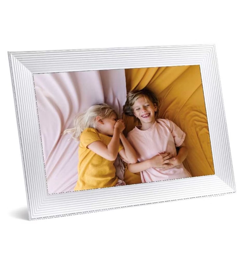 Aura Digital Photo Frame