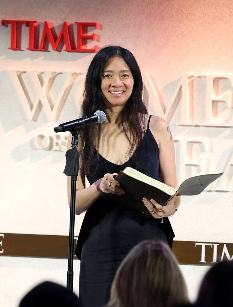 Chloé Zhao reading time