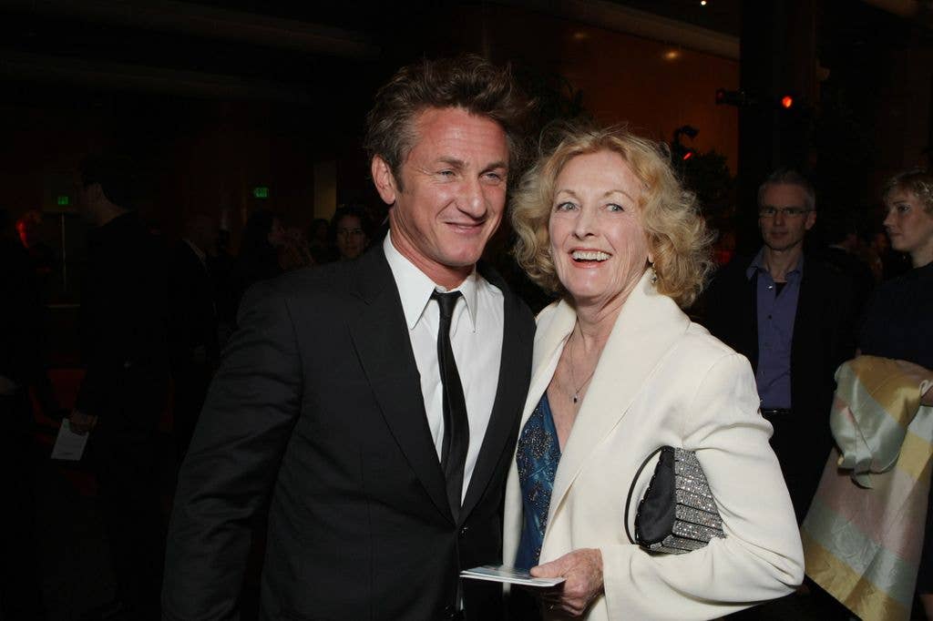 Director Sean Penn and Eileen Ryan at the Los Angeles Premiere of Paramount Vantage "Into The Wild" at the Director's Guild of America on September 18, 2007 in Los Angeles, California