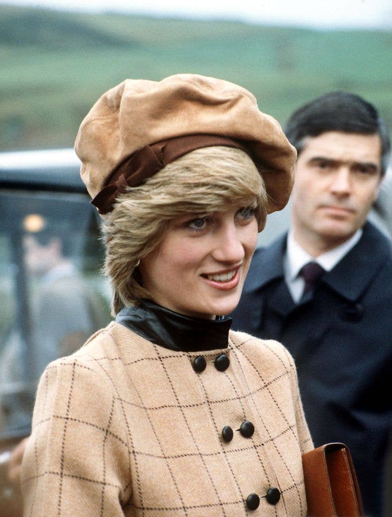 The Princess of Wales wore a beret when she visited Twyn in Wales in November 1982