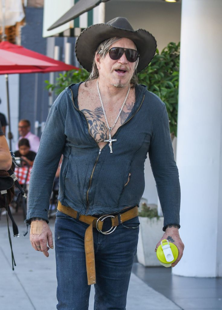 mickey rourke walking LA