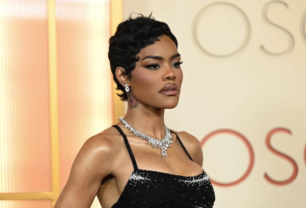 Teyana has a specific skincare routine