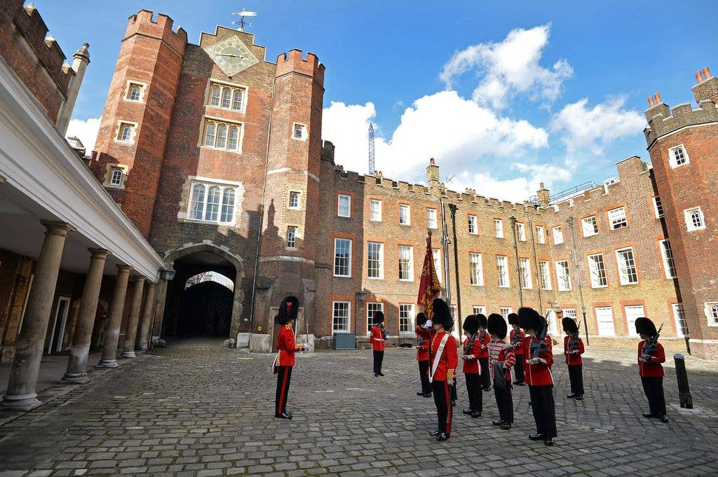 queens guards outide St James's Palace