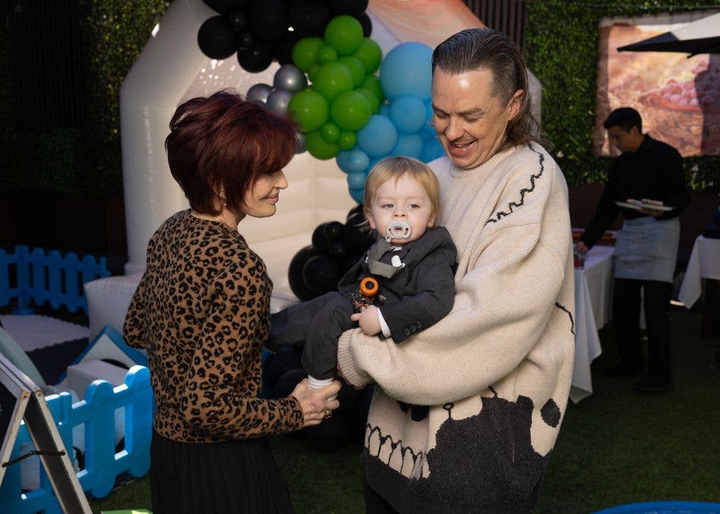 Sharon Osbourne, Sidney Wilson and Sid Wilson attend Sidney Wilson's Birthday Jam Lunch at L'antica Pizzeria da Michele on November 16, 2024