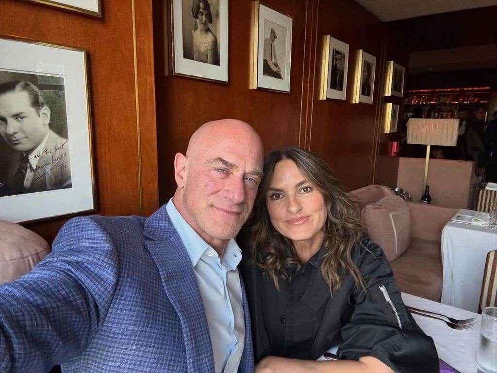 Mariska Hargitay and Christopher Meloni at dinner in Los Angeles posing for selfies, shared on Instagram