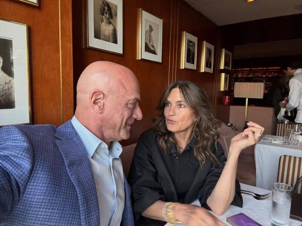 Mariska Hargitay and Christopher Meloni at dinner in Los Angeles posing for selfies, shared on Instagram