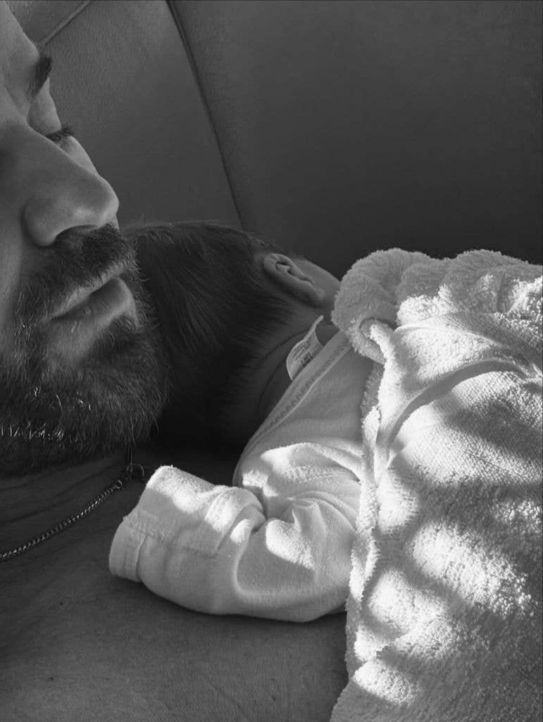 Justin Theroux and his newborn son