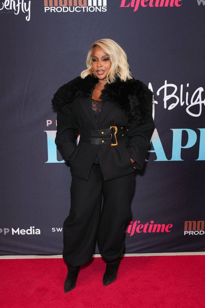 mary j blige red carpet