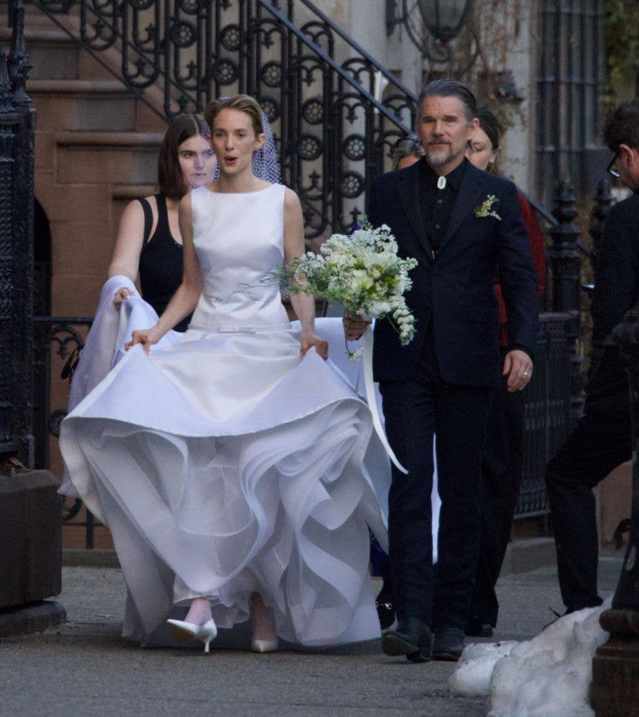 Maya was spotted alongside her A-list father, Ethan Hawke