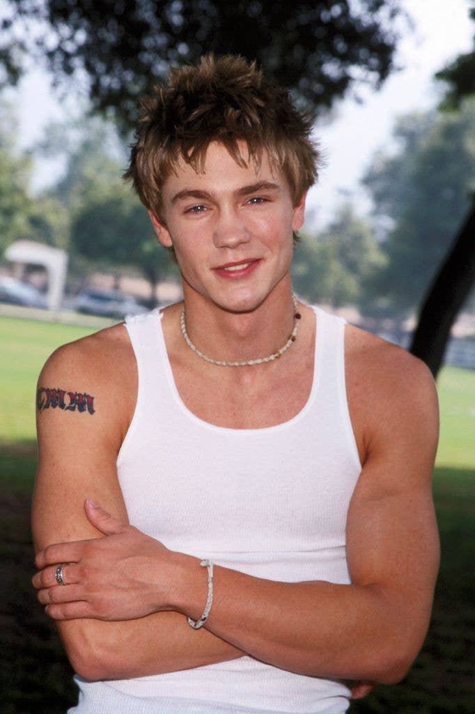 chad michael murray young white shirt