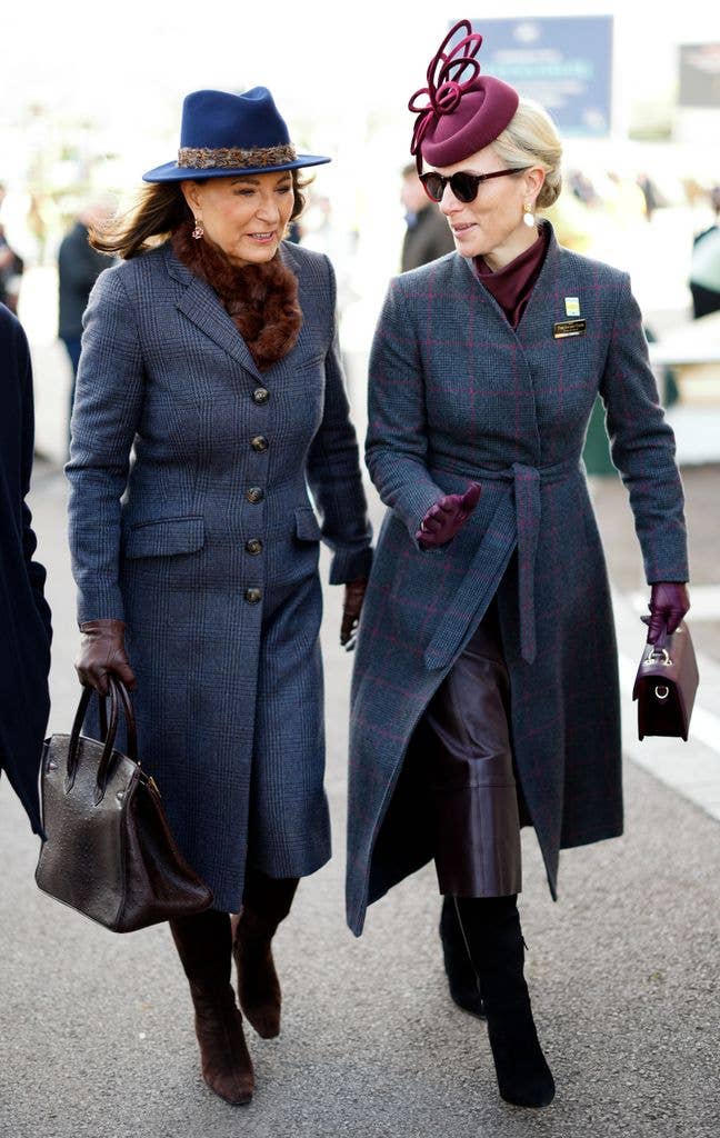  Carole Middleton and Zara Tindall attend day 2 'Ladies Day' of the Cheltenham Festival at Cheltenham Racecourse on March 11, 2026 in Cheltenham, England. (Photo by Max Mumby/Indigo/Getty Images)