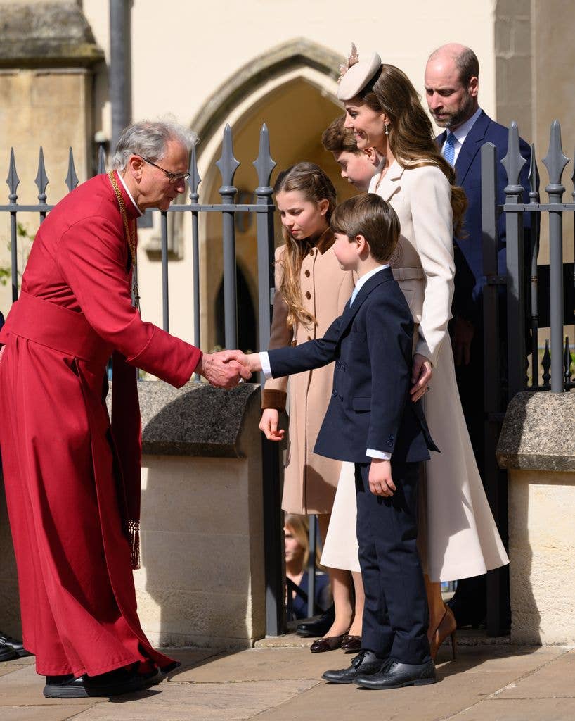 Princess Charlotte of Wales, Prince Louis of Wales, Prince William, Prince of Wales, Catherine, Princess of Wales and Prince George of Wales attend the 2026 Easter Matins Service at St George's Chapel on April 05, 2026 in Windsor, England