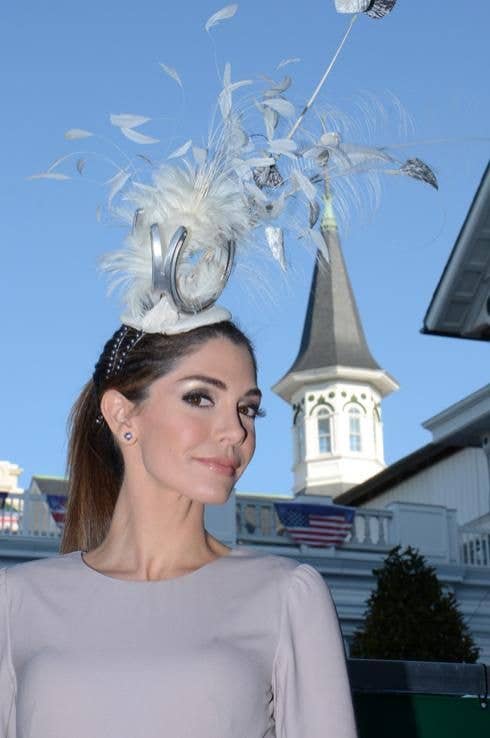 Guest wears a Polly Singer hat to the Kentucky Derby