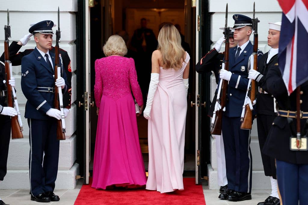  (L-R) Queen Camilla and First Lady Melania Trump twin in pink