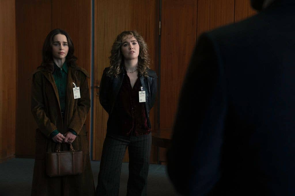 Emilia Clarke as Bea, Haley Lu Richardson as Twila in Ponies