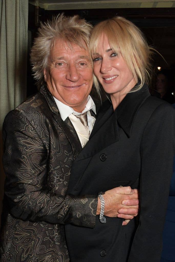 Rod Stewart embracing daughter Kimberly