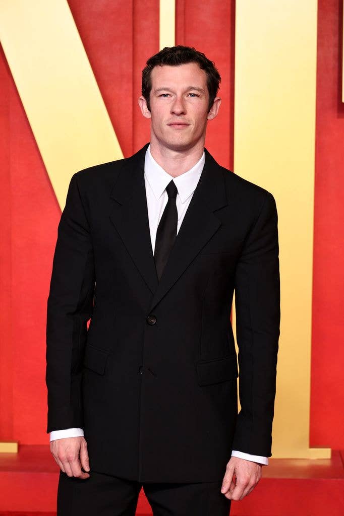 Callum Turner plays Owen in the upcoming rom-com