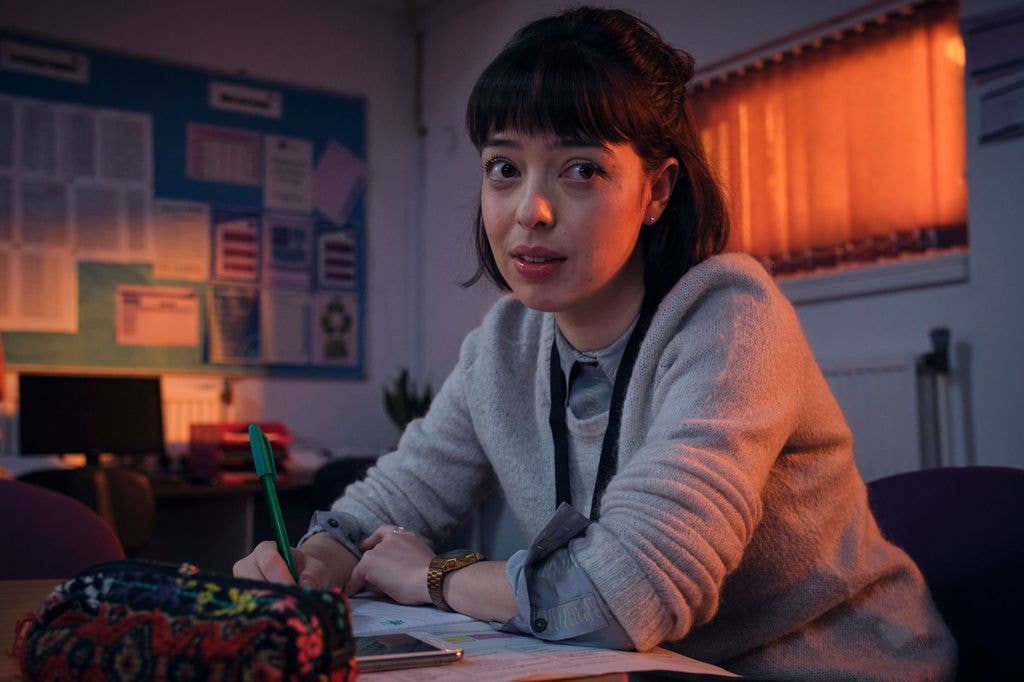 Nell (MARLI SIU) in Everything I Know About Love