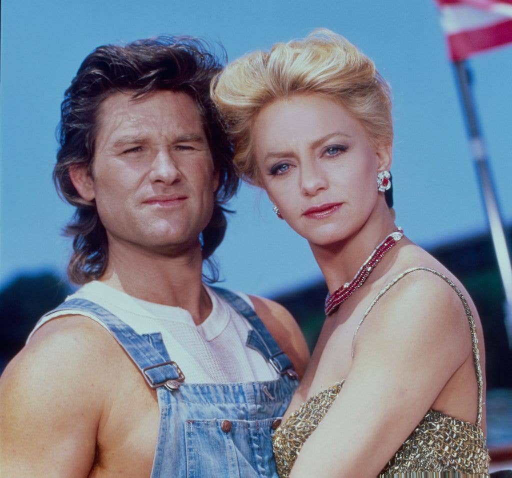 Kurt Russell and Goldie Hawn in a promotional image for Overboard
