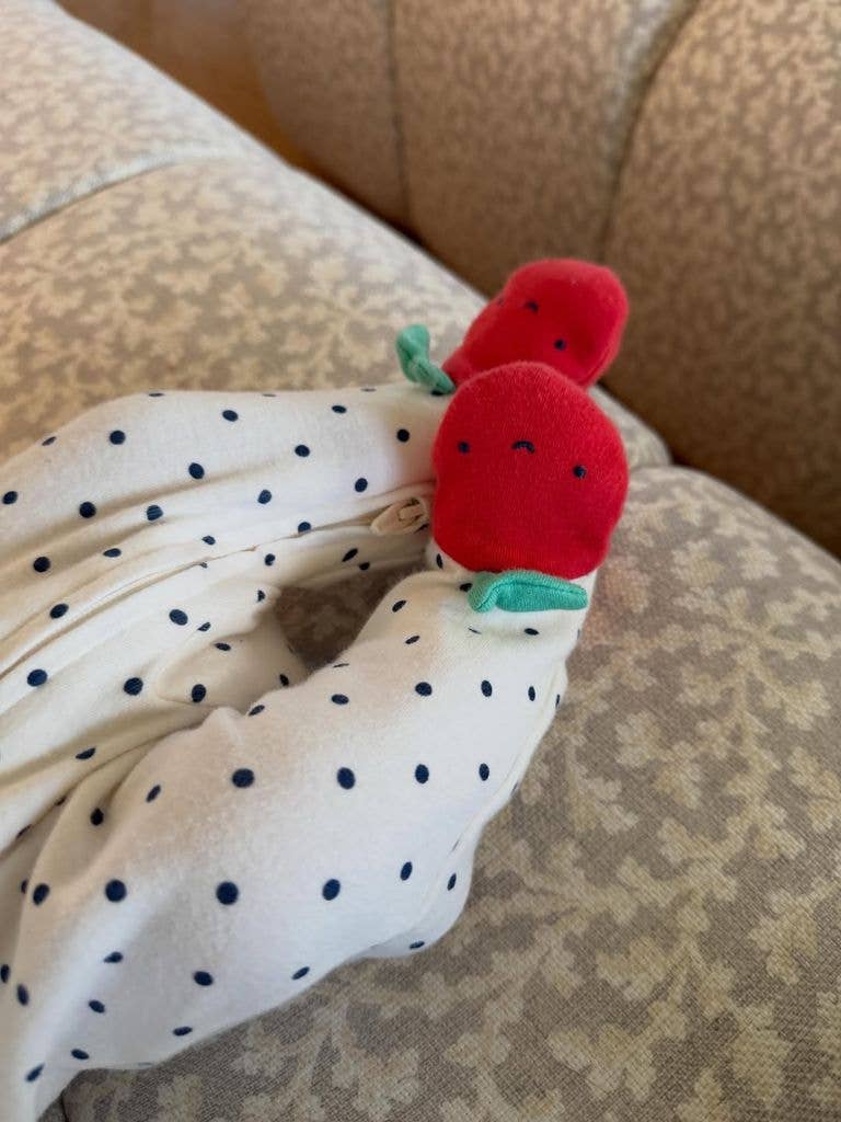 hailee steinfeld daughter onesie