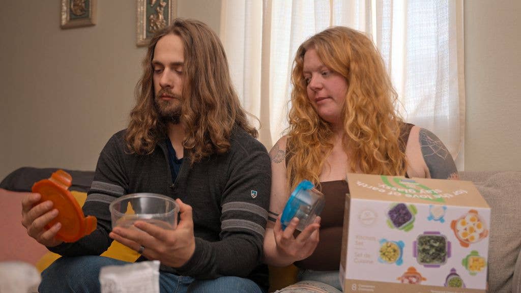 Jesse Nubbe and Darby Nubbe star in The Plastic Detox. The show reveals how everyday items can affect health and fertility