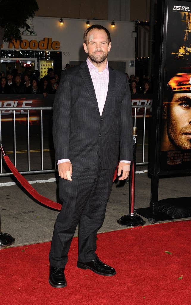photo of ethan suplee in a suit