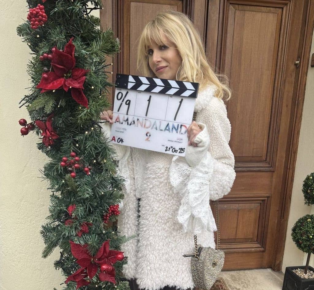 Lucy Punch on the set of Amandaland season 2