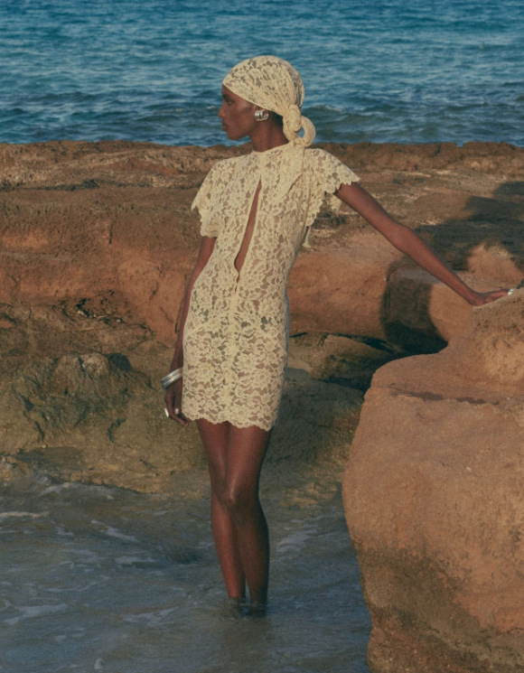 LAIA MINI DRESS IN ANTIQUE YELLOW LACE
