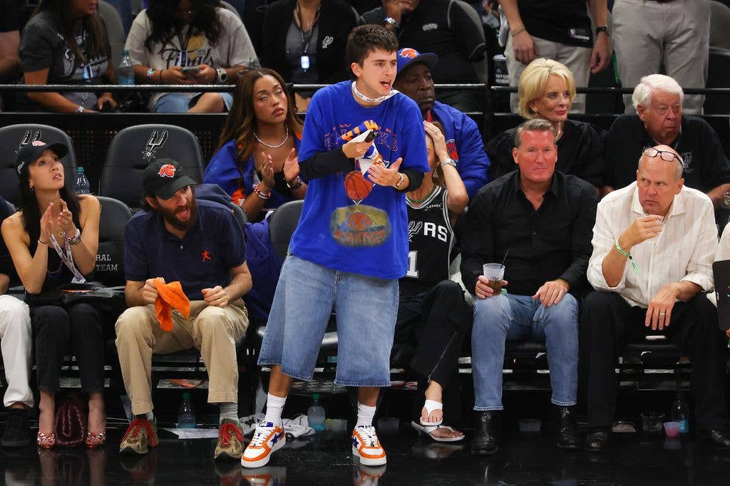 Timothée Chalamet leads the Knicks faithful