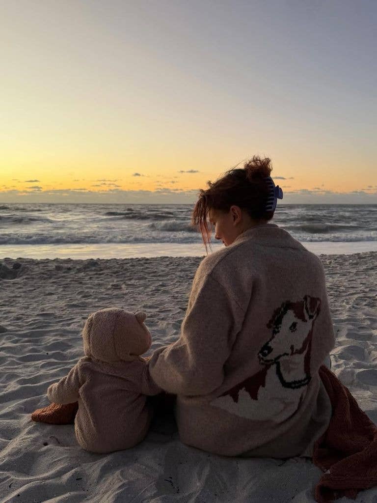 millie bobby brown daughter beach