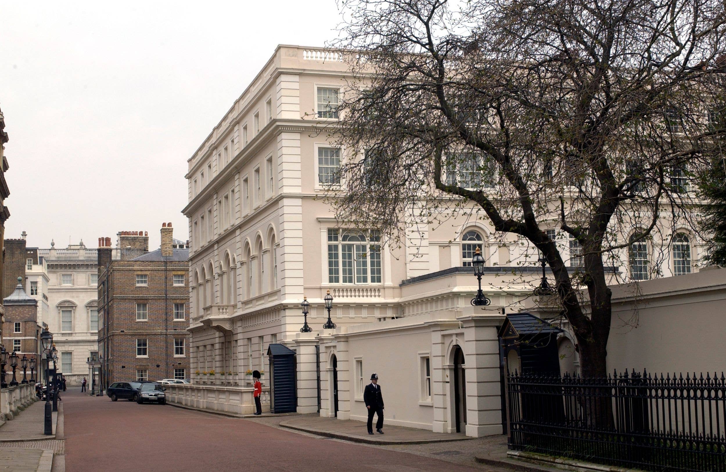 Guardsman And Policeman Outside Clarence House