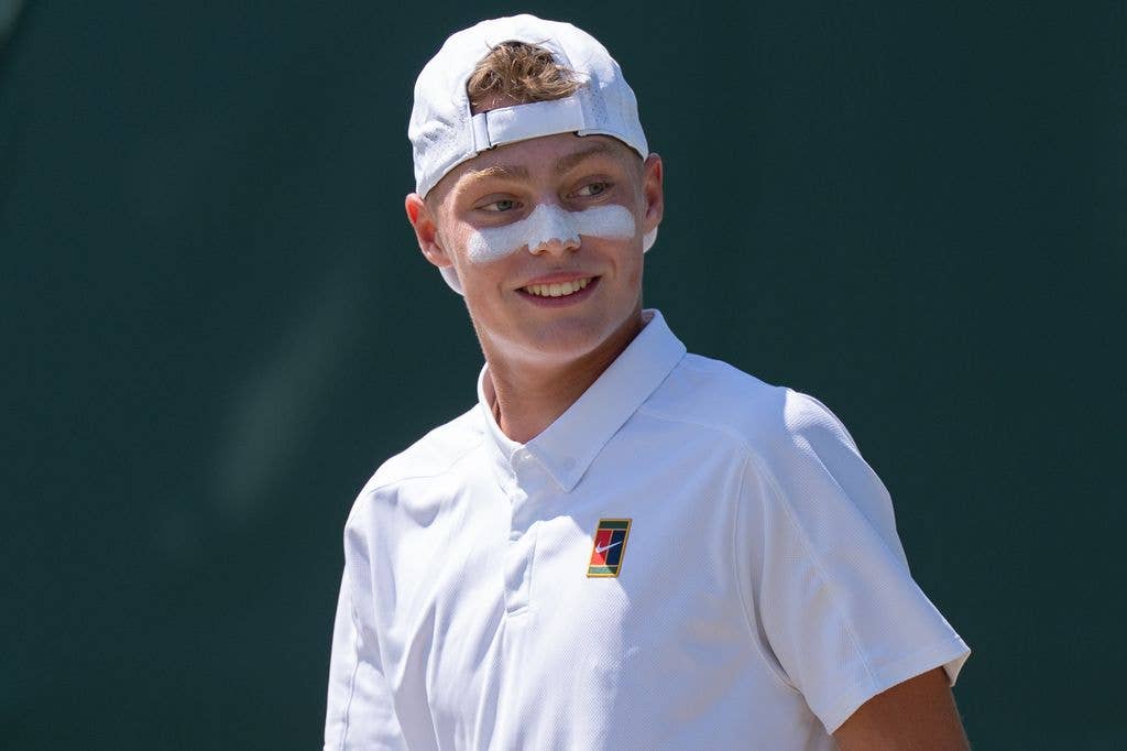 9. Cruz Hewitt