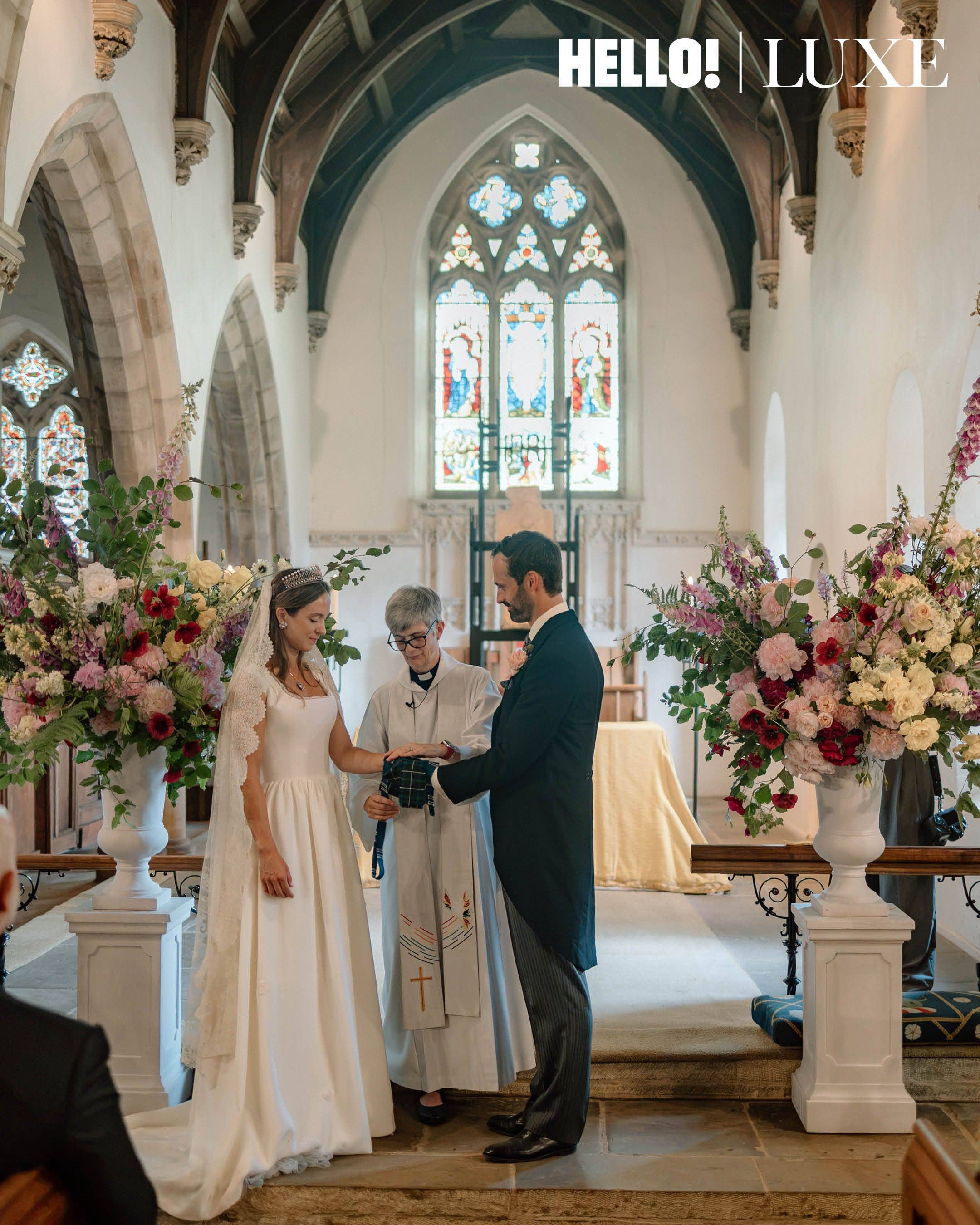 Reverend Jane Brown then conducted a handfasting ceremony 