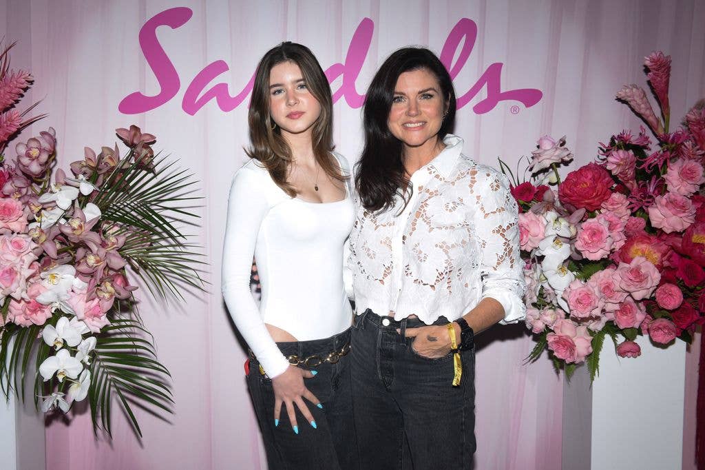 tiffani thiessen daughter harper