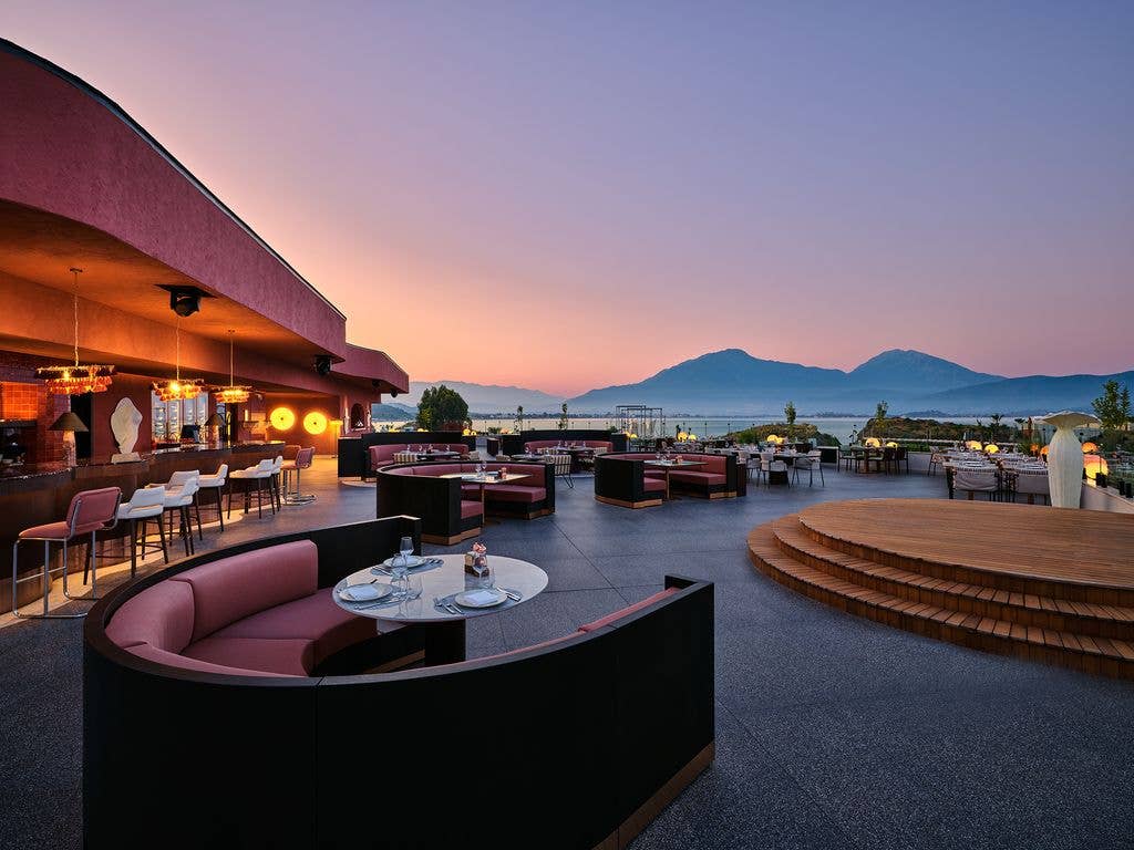Enjoy dinner with a view