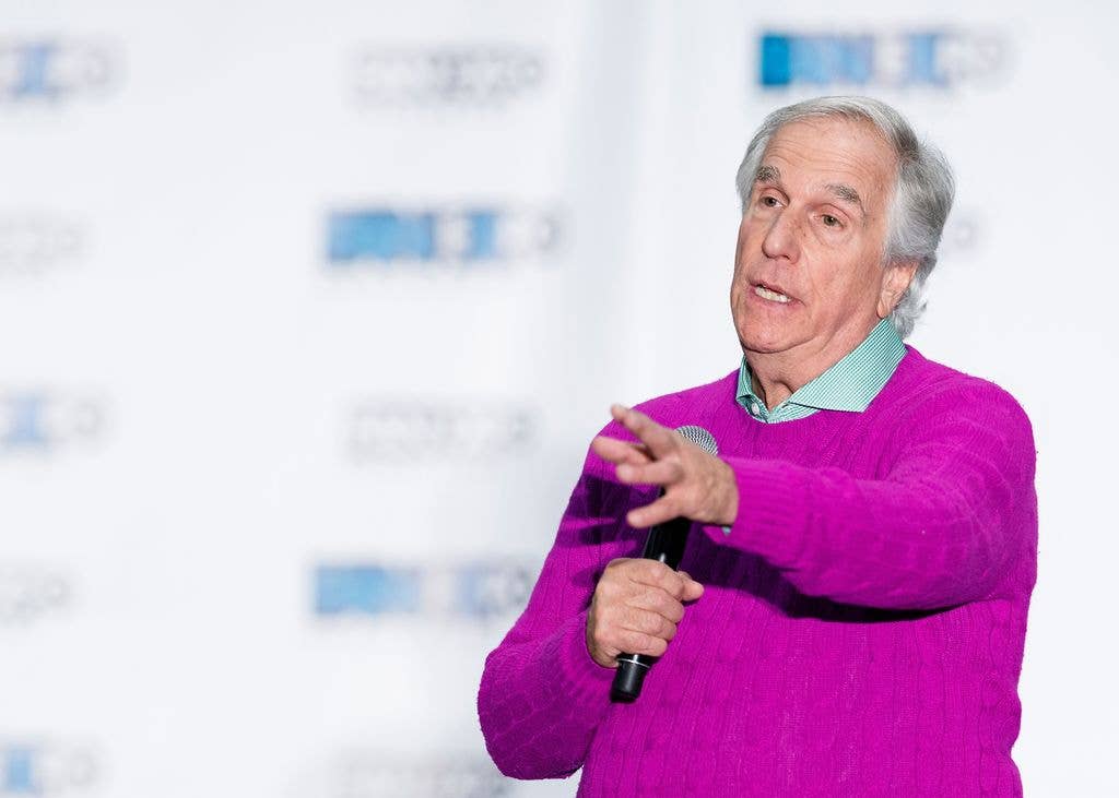 Henry Winkler speaks on stage during day 3 of Fan Expo Vancouver 
