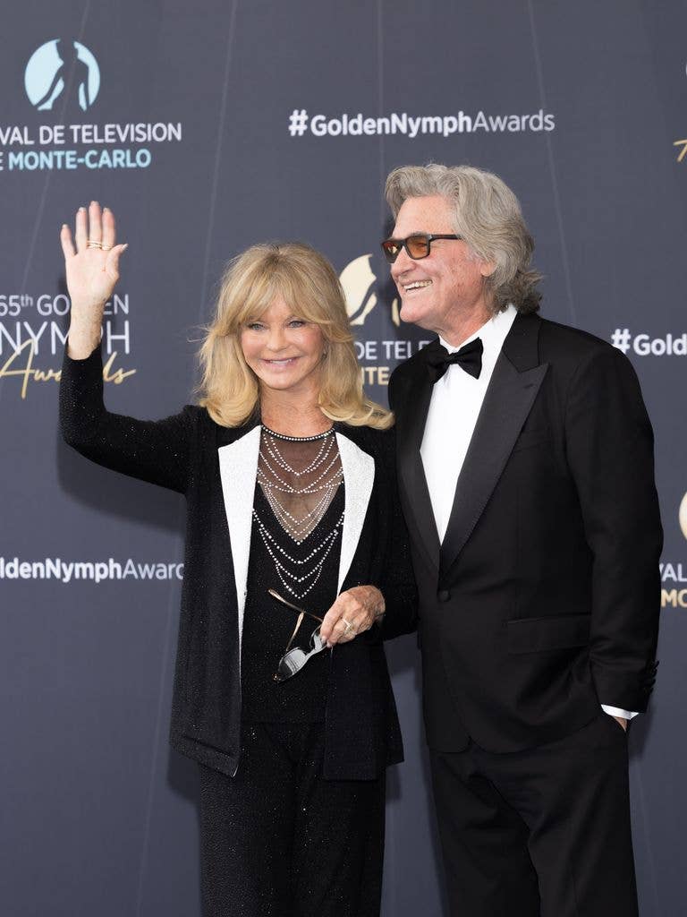 Goldie Hawn and Kurt Russell are just the sweetest couple!