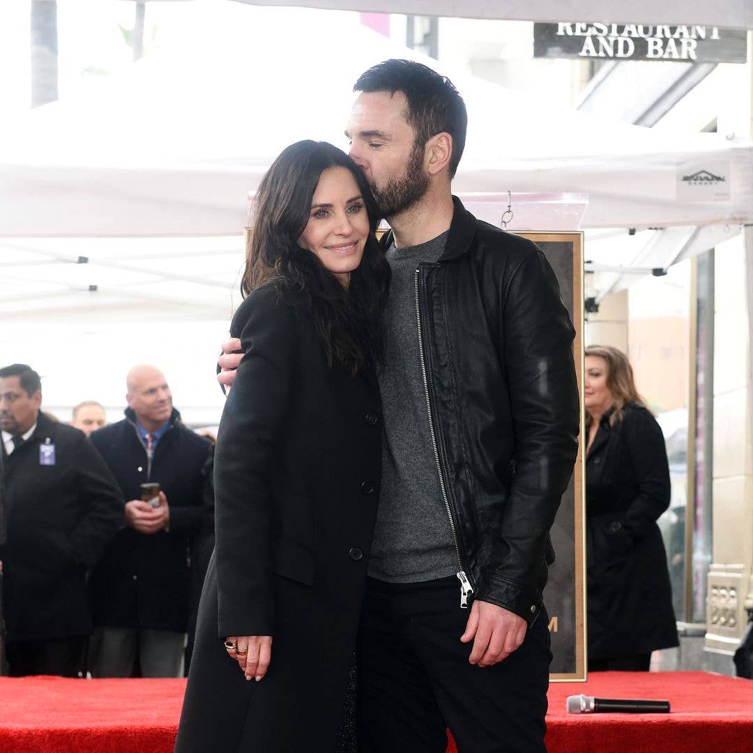 Courteney Cox and Johnny McDaid at the star ceremony where Courteney Cox is honored with a star on the Hollywood Walk of Fame on February 27, 2023 in Los Angeles, California.