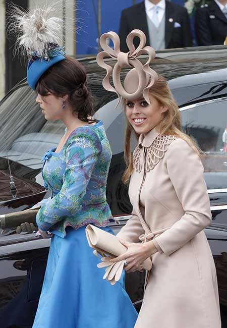 beatrice iconic bow weding