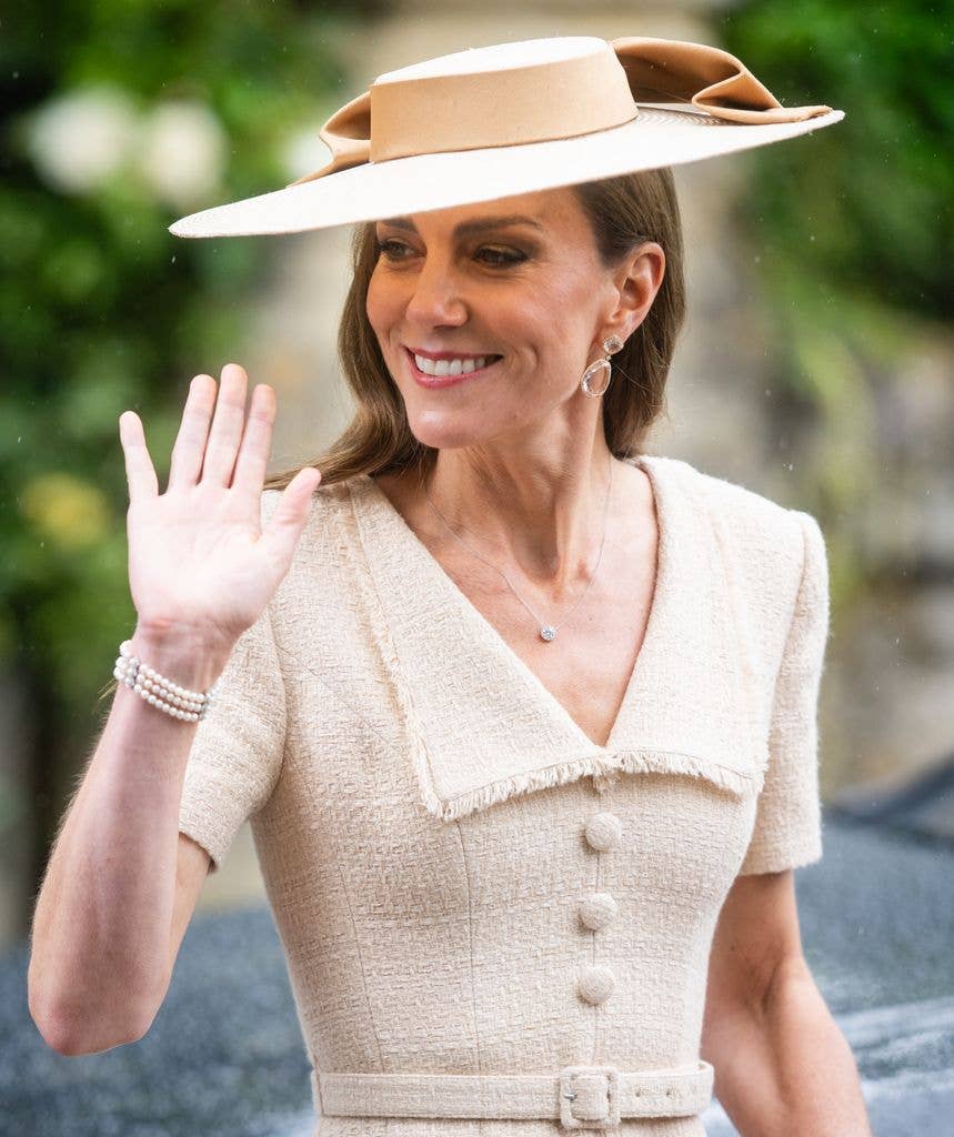 Kate wore a bracelet belonging to the late Princess Diana
