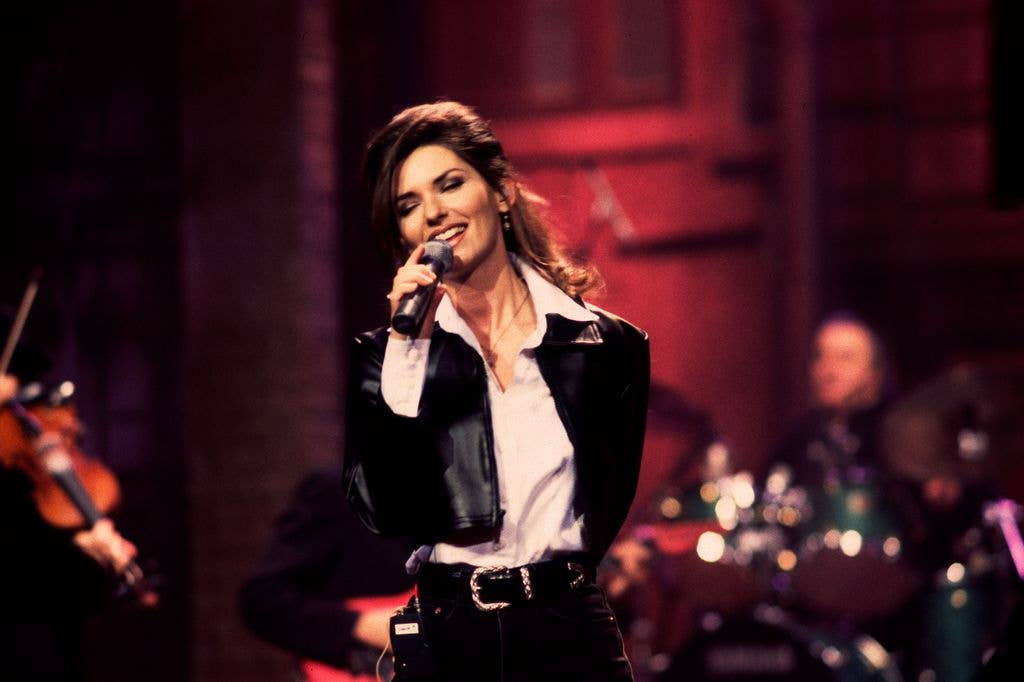 Shania performs on the David Letterman Show in 1996