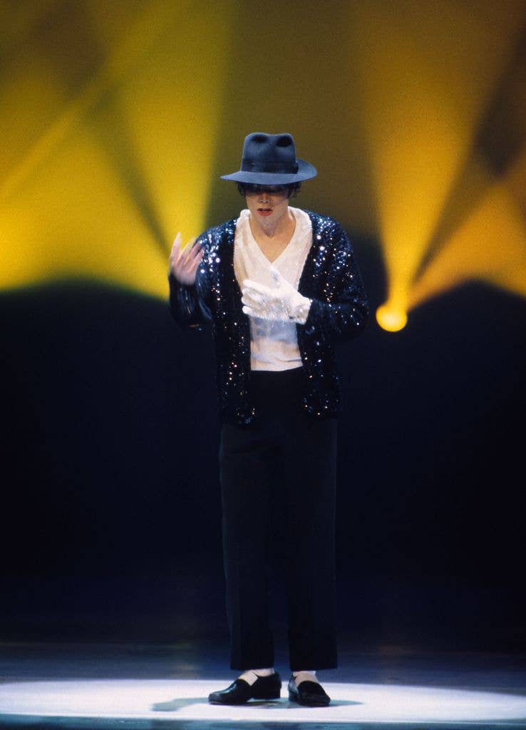 Janet appeared to take inspiration from Michael's style (pictured in 1995)