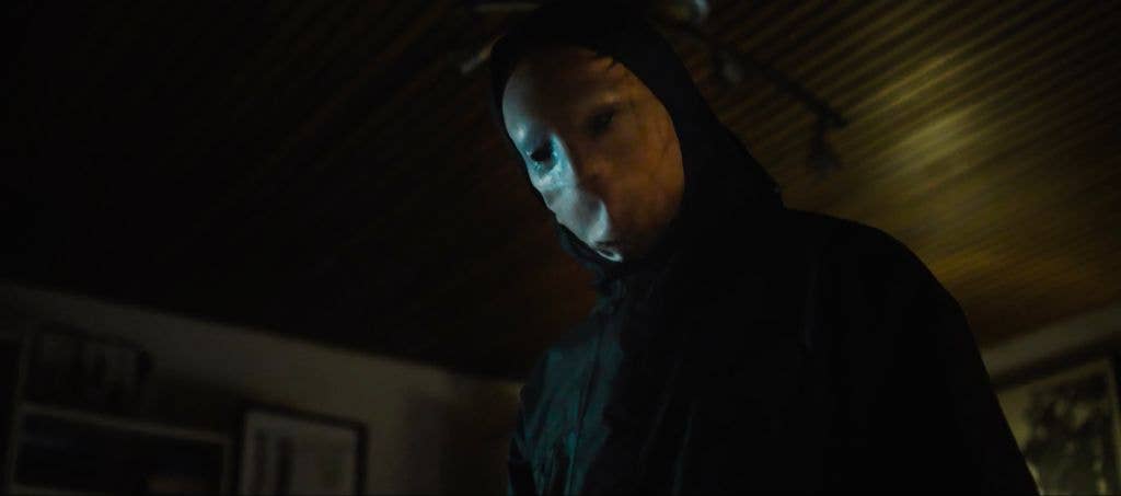 Masked killer in The Dark