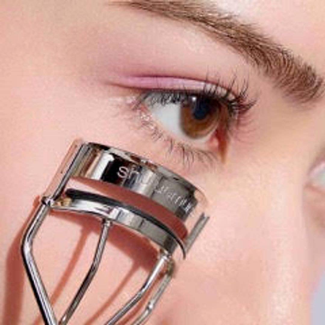 The OG lash curler's broad, curved shape is what has made it a favourite amongst makeup pros