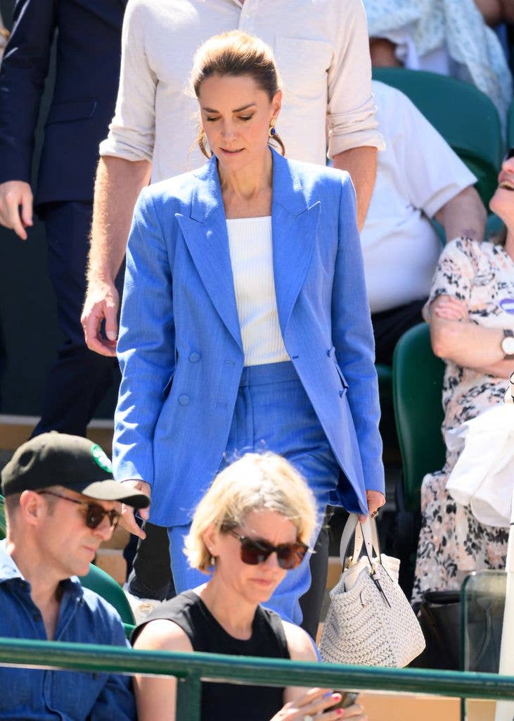princess kate finding her seat at wimbledon